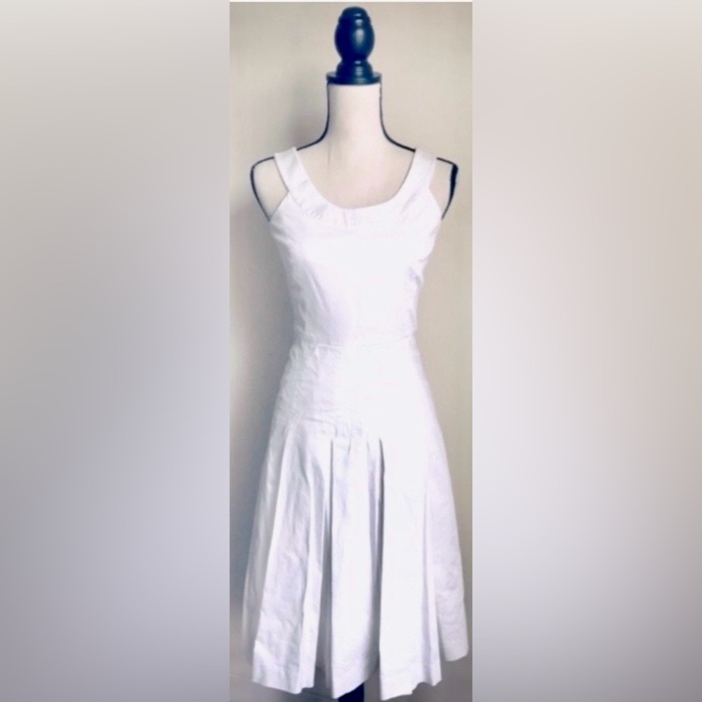Classic White Maxi Skirt Pleated Dress: Boatneck, Strapless, Retro, Sz.2 - NWOT